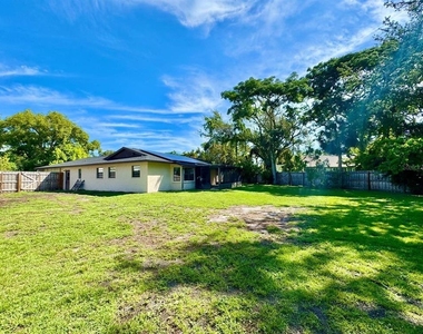 3195 Chamblee Lane - Photo Thumbnail 37