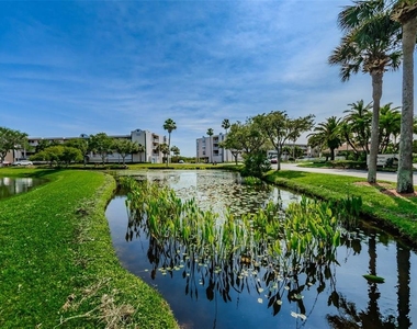 6450 Shoreline Drive - Photo Thumbnail 48