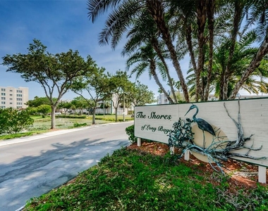 6450 Shoreline Drive - Photo Thumbnail 50