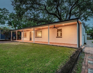 1717 W Eldred Drive - Photo Thumbnail 1