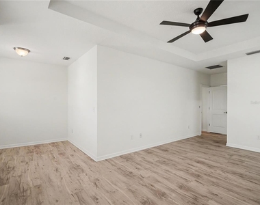 6417 Key Island Avenue - Photo Thumbnail 13