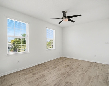 6417 Key Island Avenue - Photo Thumbnail 16