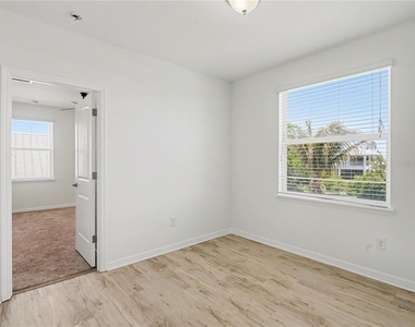 6417 Key Island Avenue - Photo Thumbnail 20