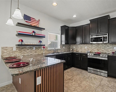 6417 Key Island Avenue - Photo Thumbnail 8