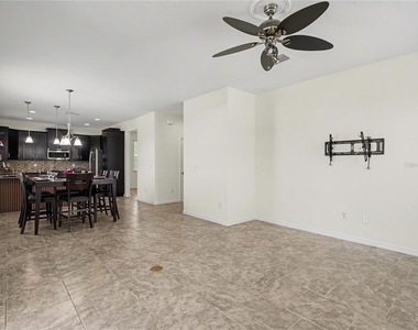 6417 Key Island Avenue - Photo Thumbnail 10
