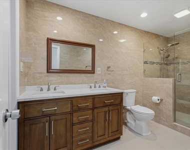 7047 Silvermill Drive - Photo Thumbnail 23