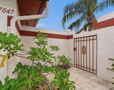 7047 Silvermill Drive - Photo Thumbnail 3