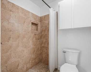 7047 Silvermill Drive - Photo Thumbnail 31