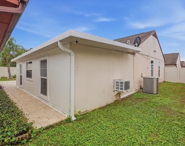 7047 Silvermill Drive - Photo Thumbnail 45
