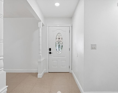 7047 Silvermill Drive - Photo Thumbnail 4