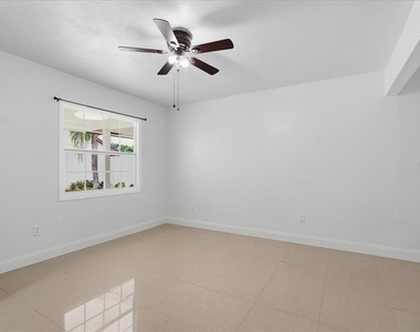 7047 Silvermill Drive - Photo Thumbnail 29