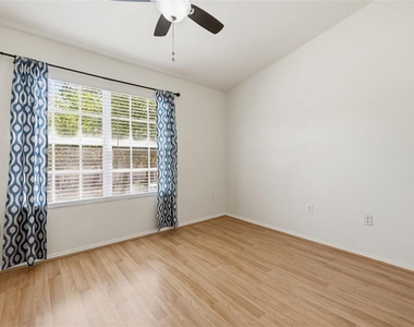 1141 Kennewick Court - Photo Thumbnail 17