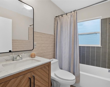 5214 15th Avenue S - Photo Thumbnail 14