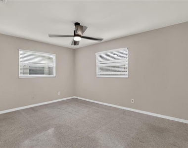 5214 15th Avenue S - Photo Thumbnail 13