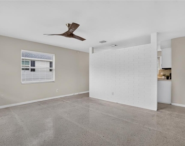 5214 15th Avenue S - Photo Thumbnail 4