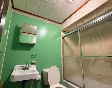 440 S 9th Avenue - Photo Thumbnail 12