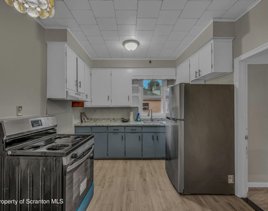 626 Swallow Street - Photo Thumbnail 9