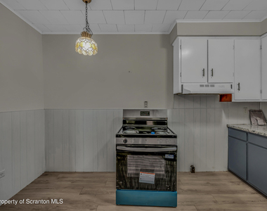 626 Swallow Street - Photo Thumbnail 10