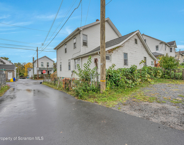 626 Swallow Street - Photo Thumbnail 2