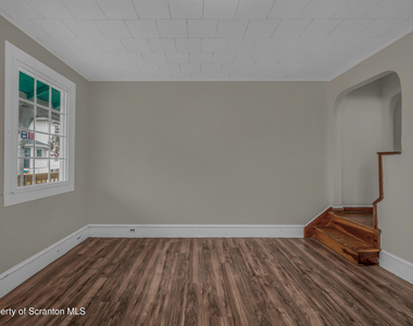 626 Swallow Street - Photo Thumbnail 3