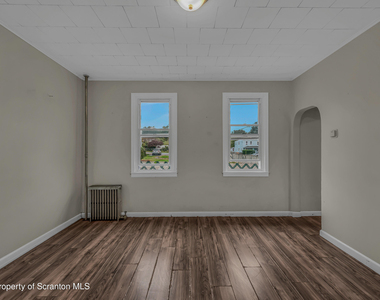 626 Swallow Street - Photo Thumbnail 5