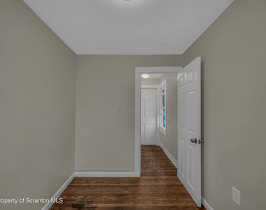 626 Swallow Street - Photo Thumbnail 14