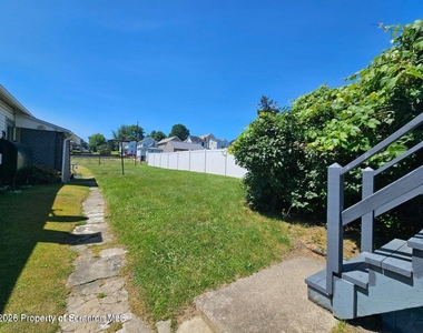 109 Smith Street - Photo Thumbnail 6