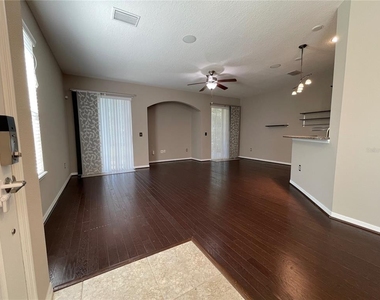 7001 Interbay Boulevard - Photo Thumbnail 3