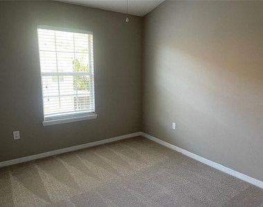 7001 Interbay Boulevard - Photo Thumbnail 14