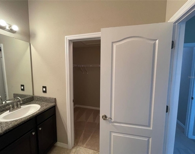 7001 Interbay Boulevard - Photo Thumbnail 19