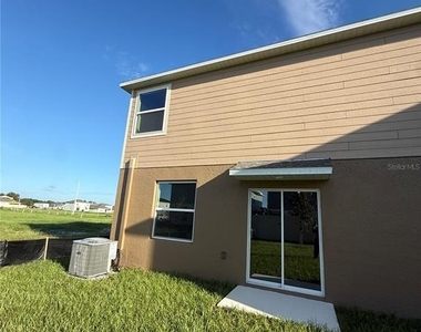6233 Botticella Boulevard - Photo Thumbnail 7