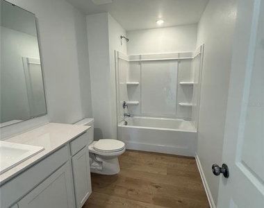 6280 Botticella Boulevard - Photo Thumbnail 5