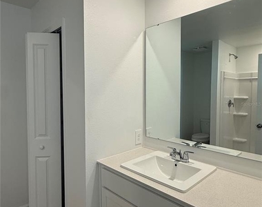 6280 Botticella Boulevard - Photo Thumbnail 10