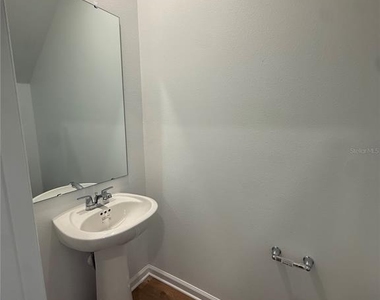 6280 Botticella Boulevard - Photo Thumbnail 7