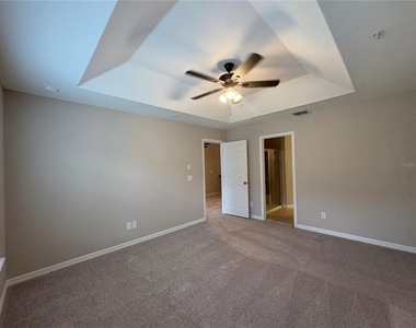 596 Jesup Springs Lane - Photo Thumbnail 6