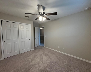 596 Jesup Springs Lane - Photo Thumbnail 8