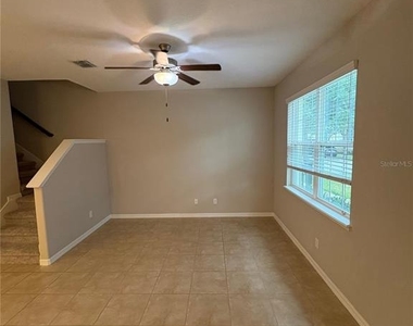 596 Jesup Springs Lane - Photo Thumbnail 2