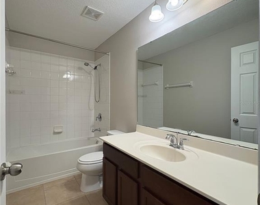 596 Jesup Springs Lane - Photo Thumbnail 17