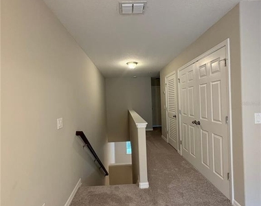 596 Jesup Springs Lane - Photo Thumbnail 15
