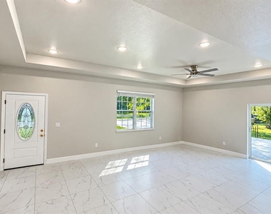 409 Beckley Street - Photo Thumbnail 11