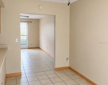 607 Casa Park Court - Photo Thumbnail 13