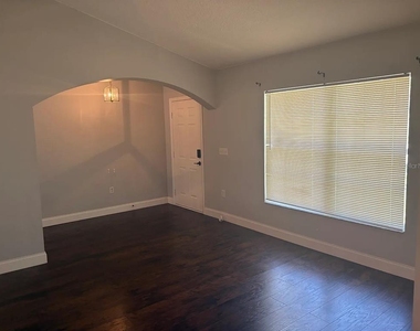 1183 S Cooper Drive - Photo Thumbnail 2