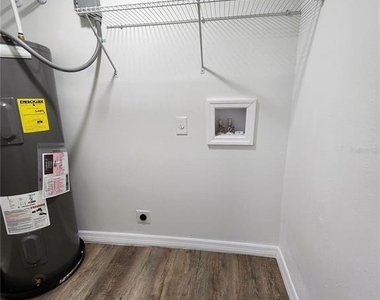 1207 Kingston Avenue - Photo Thumbnail 12