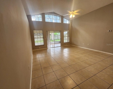 6731 Fawn Ridge Drive - Photo Thumbnail 3