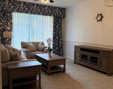 8300 Portofino Drive - Photo Thumbnail 8