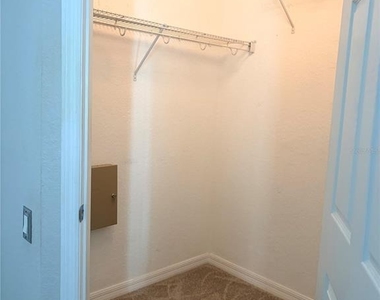 8300 Portofino Drive - Photo Thumbnail 12