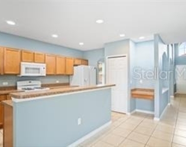 118 Miro Drive - Photo Thumbnail 8