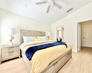 403 Sandy Ridge Drive - Photo Thumbnail 10