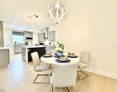 403 Sandy Ridge Drive - Photo Thumbnail 8