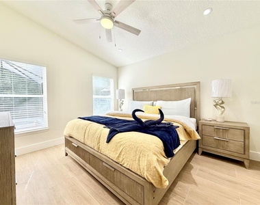 403 Sandy Ridge Drive - Photo Thumbnail 9